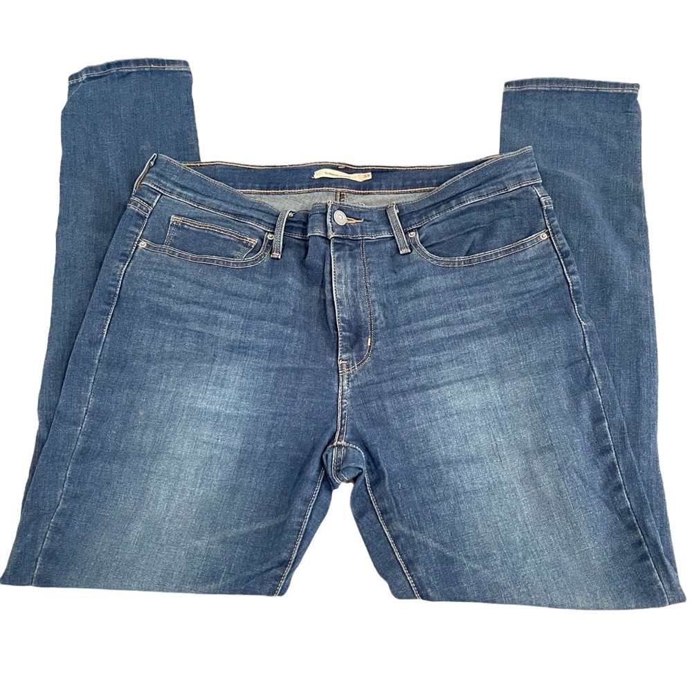 Levi's Slimming Skinny Jeans Size 33 - Gem